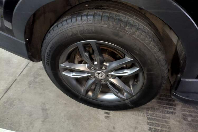 Used Dongfeng Fengon 580 2020 1.5T CVT Luxury Edition Exterior 5