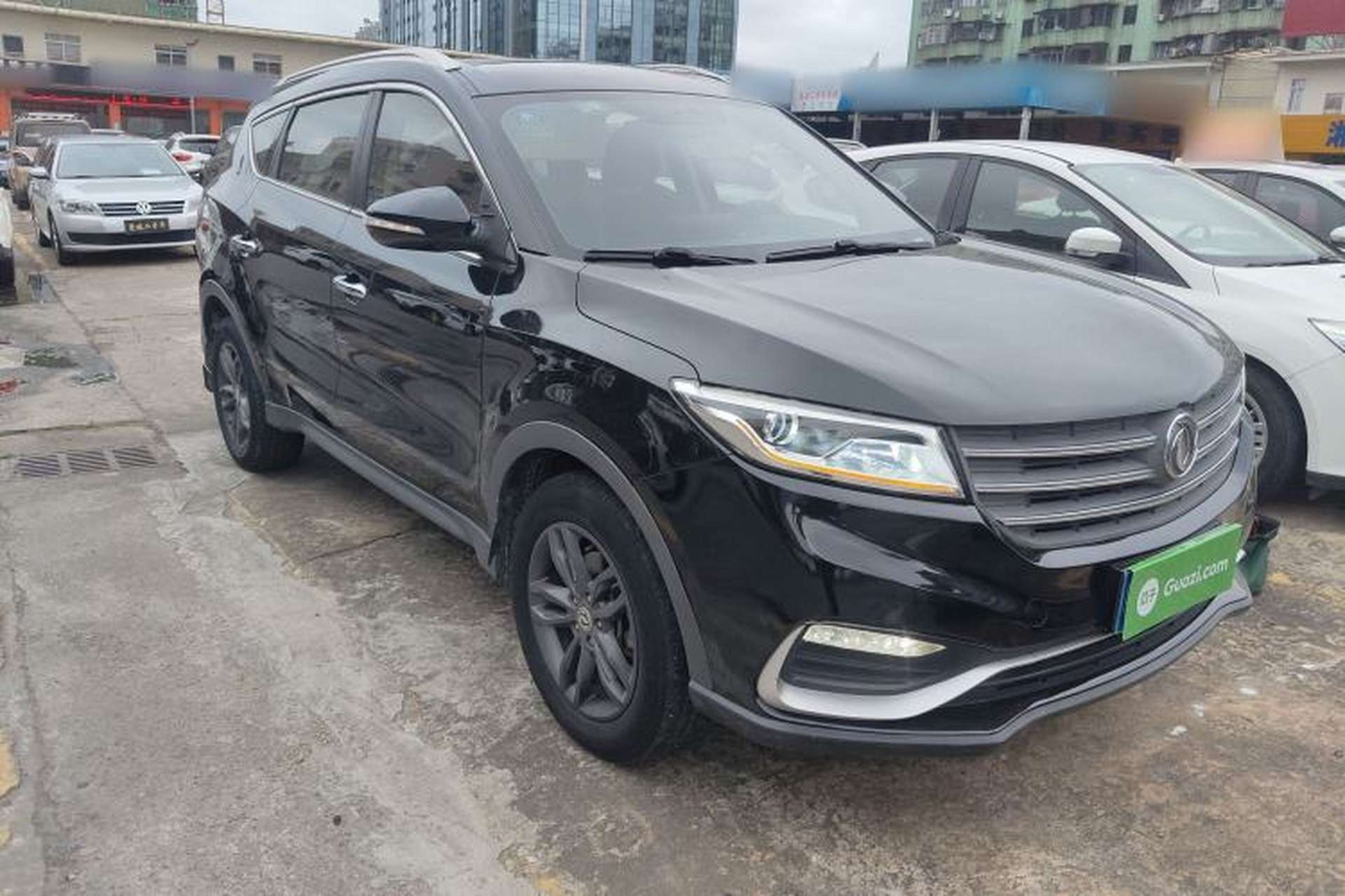 Used Dongfeng Fengon 580 2020 1.5T CVT Luxury Edition Front Right 45 Deg