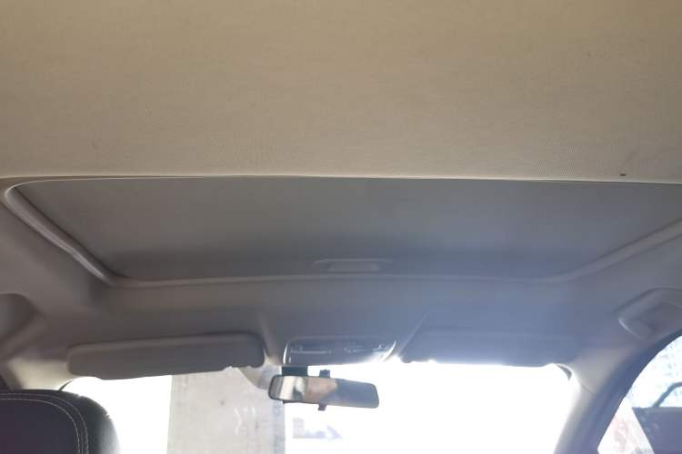 Used Dongfeng Fengon 580 2020 1.5T CVT Luxury Edition Headliner