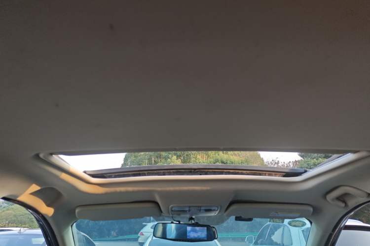 Used Dongfeng Fengon 580 2020 1.8L Manual Comfort Model Headliner
