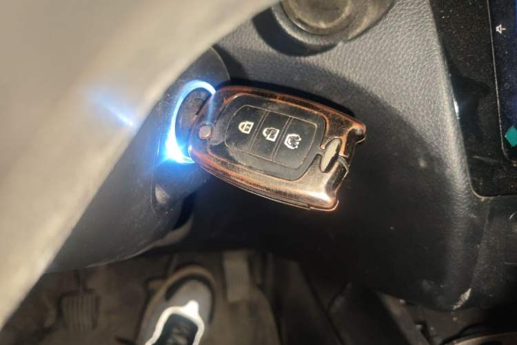 Used Dongfeng Fengon 580 2020 1.8L Manual Comfort Model Interior 1
