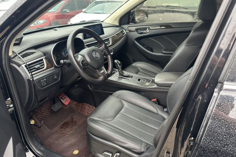 Used Dongfeng Fengon 580 2020 1.5T CVT Luxury Edition Interior 3