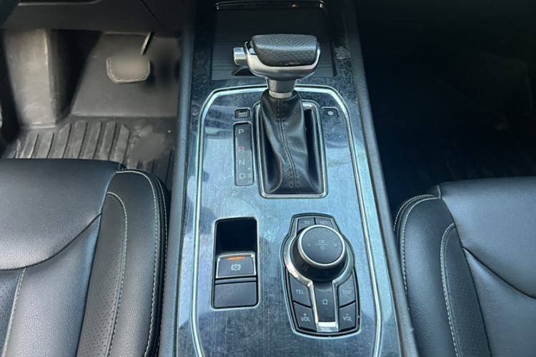 Used Dongfeng Fengon 580 2020 1.5T CVT Luxury Edition Interior 5