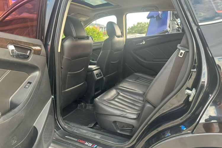Used Dongfeng Fengon 580 2020 1.5T CVT Luxury Edition Interior 7
