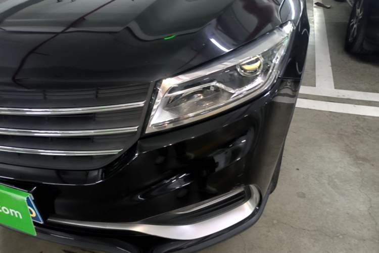 Used Dongfeng Fengon 580 2020 1.5T CVT Luxury Edition Left Front Headlight