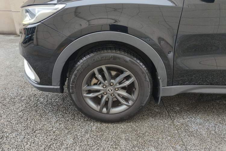 Used Dongfeng Fengon 580 2020 1.5T CVT Luxury Edition Left Front Wheel Hub