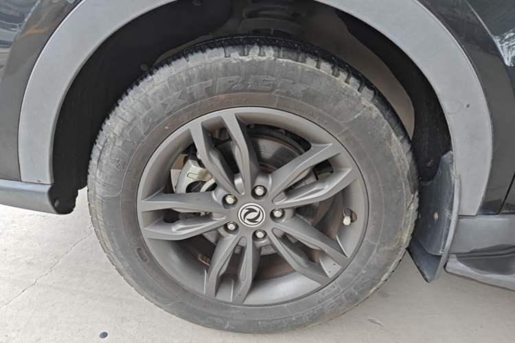 Used Dongfeng Fengon 580 2020 1.5T CVT Luxury Edition Left Front Wheel Hub