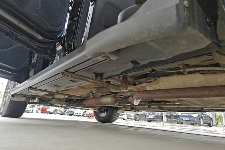 Used Dongfeng Fengon 580 2020 1.5T CVT Luxury Edition Left Side Sill