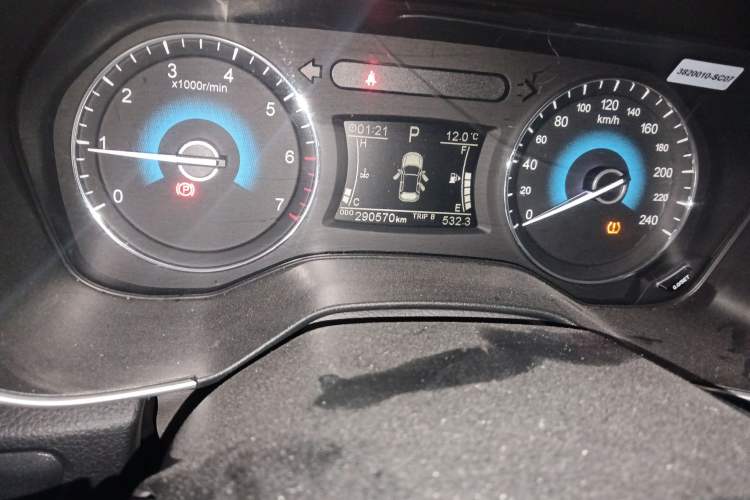 Used Dongfeng Fengon 580 2020 1.5T CVT Luxury Edition Odometer Close Up