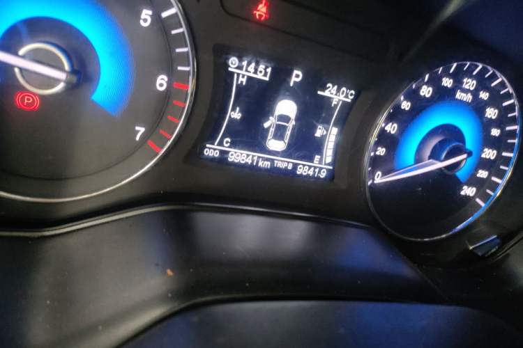 Used Dongfeng Fengon 580 2020 1.5T CVT Luxury Edition Odometer Close Up