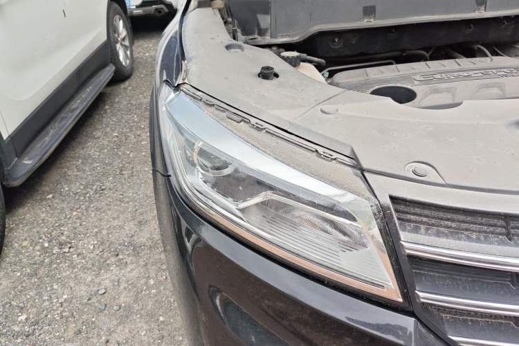 Used Dongfeng Fengon 580 2020 1.5T CVT Luxury Edition Right Front Headlight