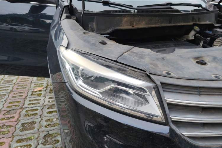 Used Dongfeng Fengon 580 2020 1.5T CVT Luxury Edition Right Front Headlight