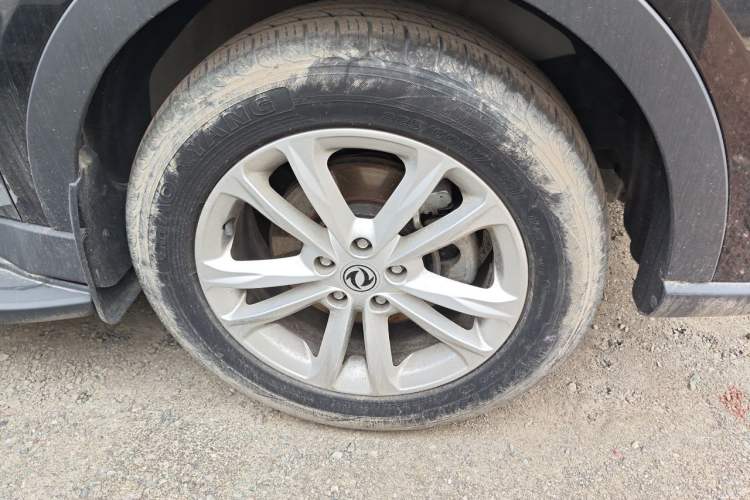 Used Dongfeng Fengon 580 2020 1.5T CVT Luxury Edition Right Front Wheel Hub