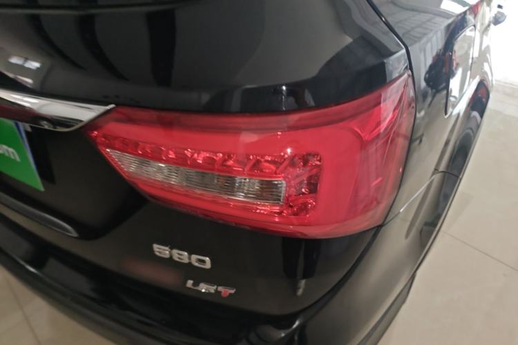 Used Dongfeng Fengon 580 2020 1.5T CVT Luxury Edition Right Rear Taillight