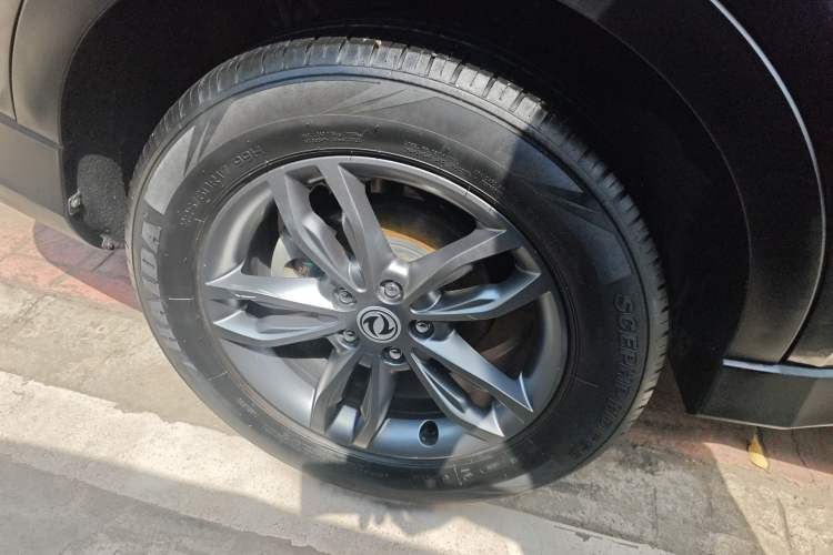 Used Dongfeng Fengon 580 2020 1.5T CVT Luxury Edition Right Rear Wheel Hub
