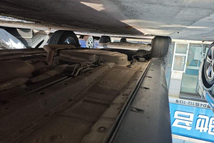 Used Dongfeng Fengon 580 2020 1.5T CVT Luxury Edition Right Side Sill