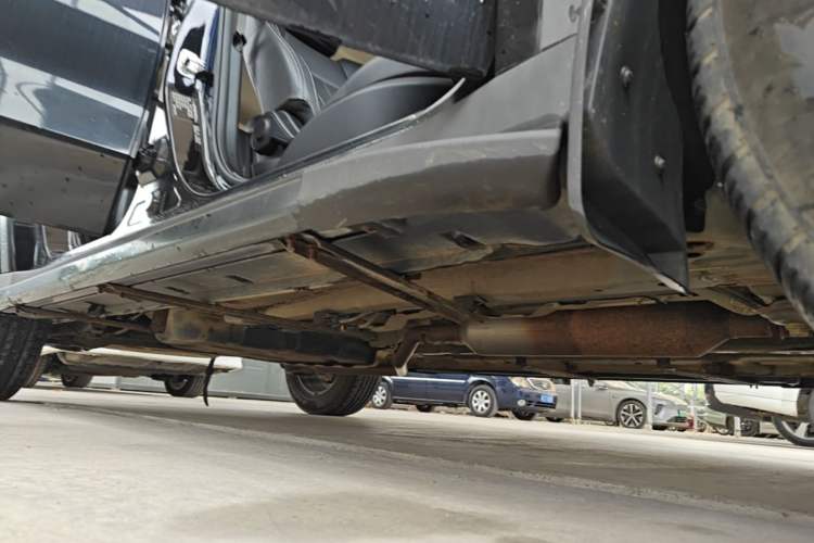 Used Dongfeng Fengon 580 2020 1.5T CVT Luxury Edition Right Side Sill