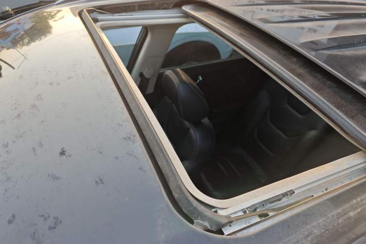 Used Dongfeng Fengon 580 2020 1.8L Manual Comfort Model Roof