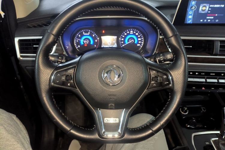 Used Dongfeng Fengon 580 2020 1.5T CVT Luxury Edition Steering Wheel
