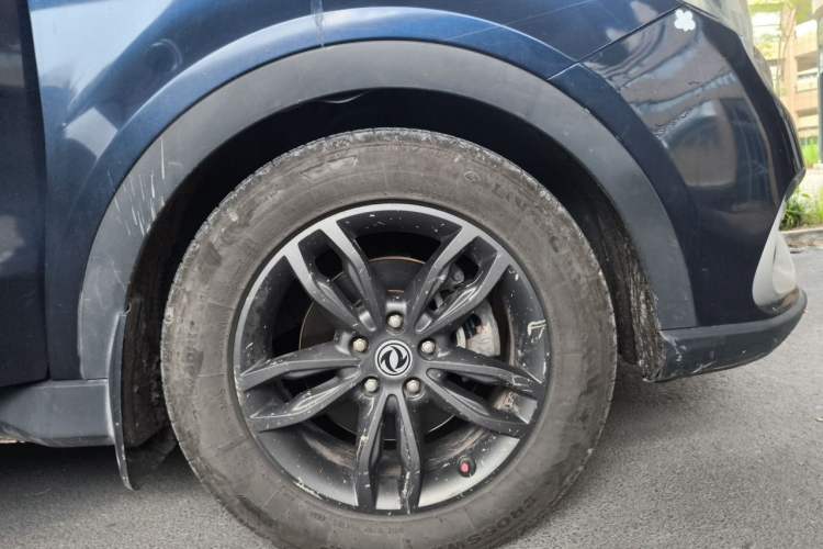 Used Dongfeng Fengon 580 2020 1.5T CVT Luxury Edition Right Front Wheel Hub