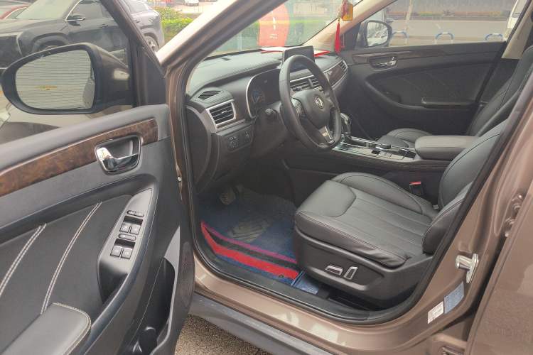 Used Dongfeng Fengon 580 2020 1.5T CVT Luxury Edition Driver Seat