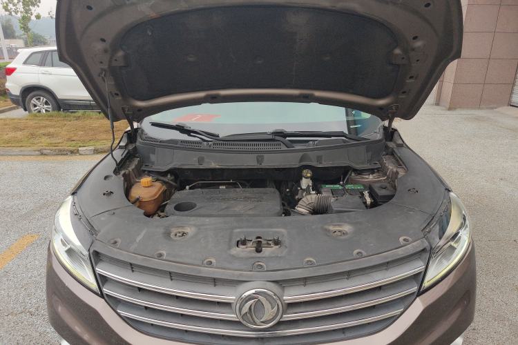 Used Dongfeng Fengon 580 2020 1.5T CVT Luxury Edition Engine Bay