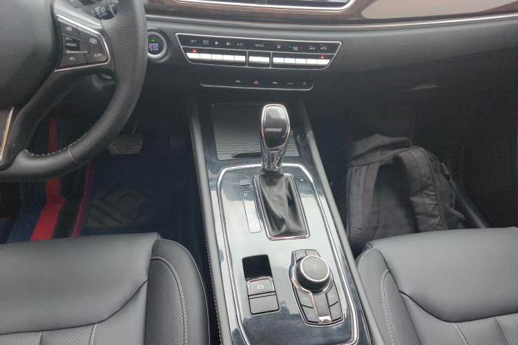 Used Dongfeng Fengon 580 2020 1.5T CVT Luxury Edition Gear Lever