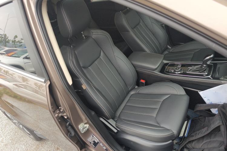 Used Dongfeng Fengon 580 2020 1.5T CVT Luxury Edition Right Front Seat