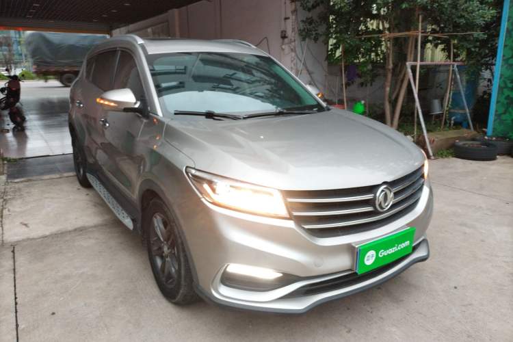 Used Dongfeng Fengon 580 2020 1.5T CVT Luxury Edition Front Right 45 Deg