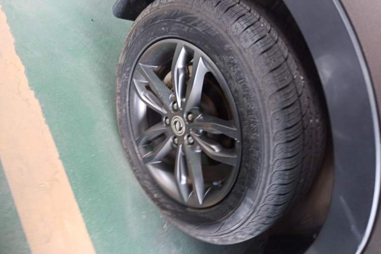 Used Dongfeng Fengon 580 2020 1.5T CVT Luxury Edition Right Rear Wheel Hub