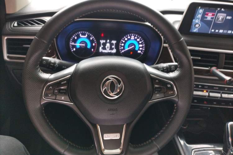 Used Dongfeng Fengon 580 2020 1.5T CVT Luxury Edition Steering Wheel