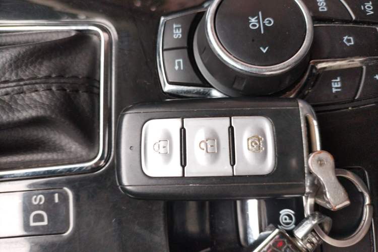 Used Dongfeng Fengon 580 2020 1.5T CVT Luxury Edition Vehicle Key