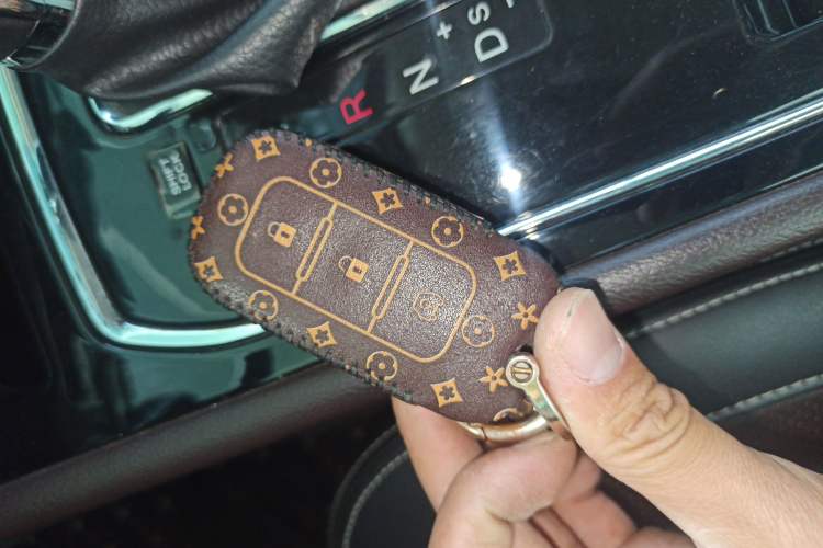 Used Dongfeng Fengon 580 2020 1.5T CVT Luxury Edition Vehicle Key