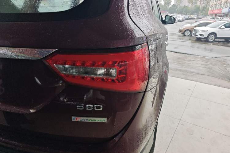 Used Dongfeng Fengon 580 2020 1.8L Manual Comfort Model Right Rear Taillight