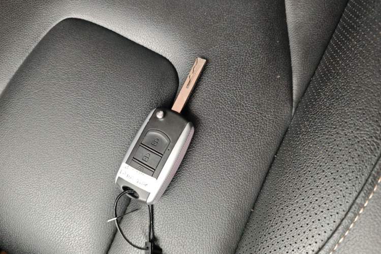 Used Dongfeng Fengon 580 2020 1.8L Manual Comfort Model Vehicle Key