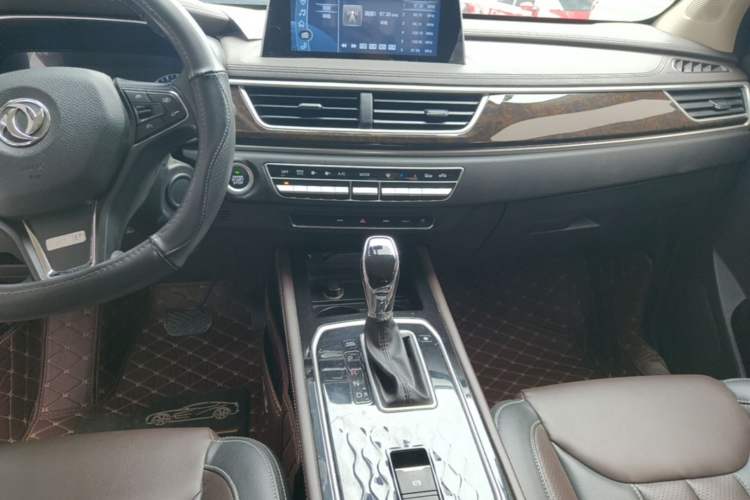 Used Dongfeng Fengon 580 2020 1.5T CVT Luxury Edition Audio And AC Panel