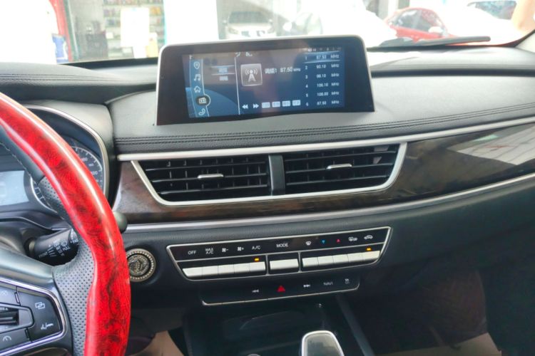 Used Dongfeng Fengon 580 2020 1.5T CVT Luxury Edition Audio And AC Panel
