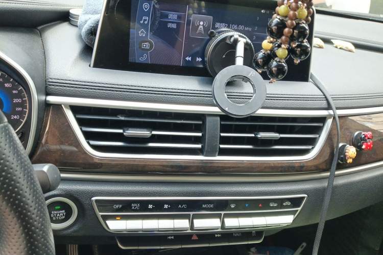 Used Dongfeng Fengon 580 2020 1.5T CVT Luxury Edition Audio And AC Panel