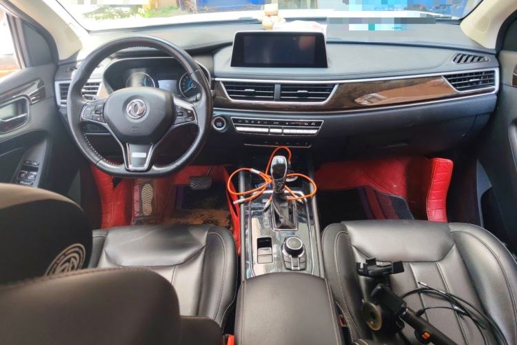 Used Dongfeng Fengon 580 2020 1.5T CVT Luxury Edition Center Console