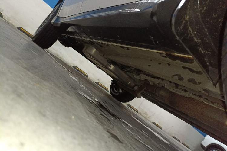 Used Dongfeng Fengon 580 2020 1.5T CVT Luxury Edition Chassis Front Right