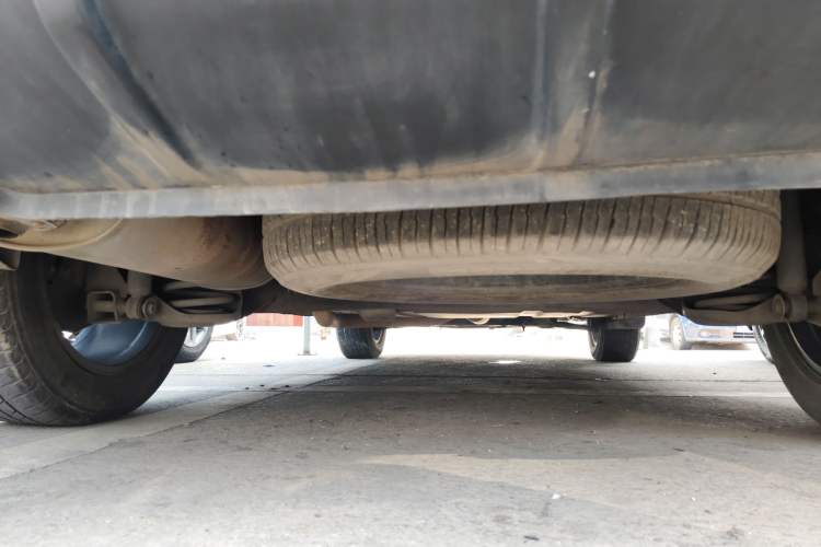 Used Dongfeng Fengon 580 2020 1.5T CVT Luxury Edition Chassis Rear