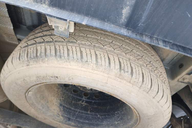 Used Dongfeng Fengon 580 2020 1.5T CVT Luxury Edition Chassis Rear