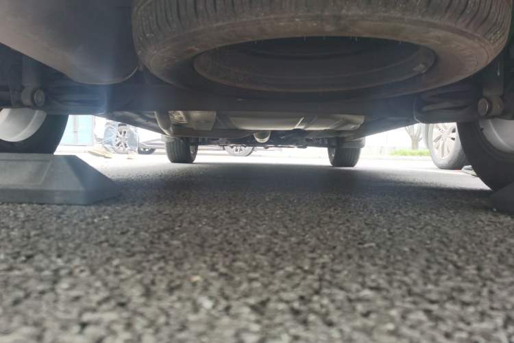 Used Dongfeng Fengon 580 2020 1.5T CVT Luxury Edition Chassis Rear