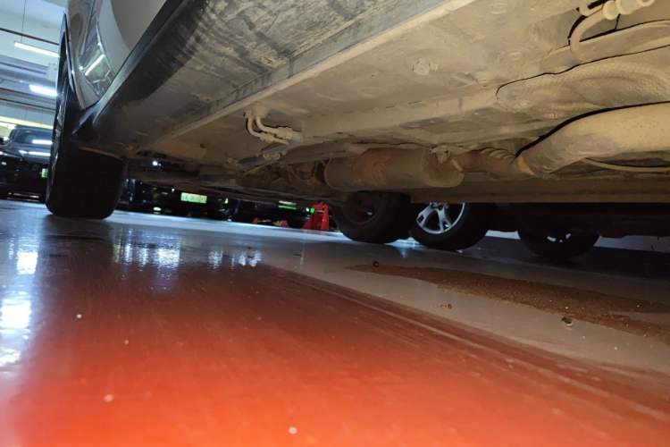 Used Dongfeng Fengon 580 2020 1.8L Manual Comfort Model Chassis Rear Left