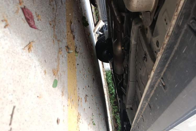 Used Dongfeng Fengon 580 2020 1.5T CVT Luxury Edition Chassis Rear Right
