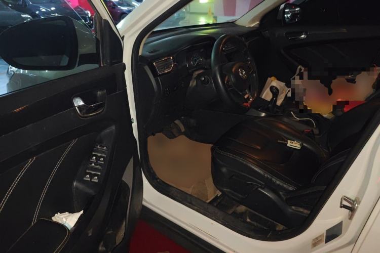 Used Dongfeng Fengon 580 2020 1.8L Manual Comfort Model Driver Seat