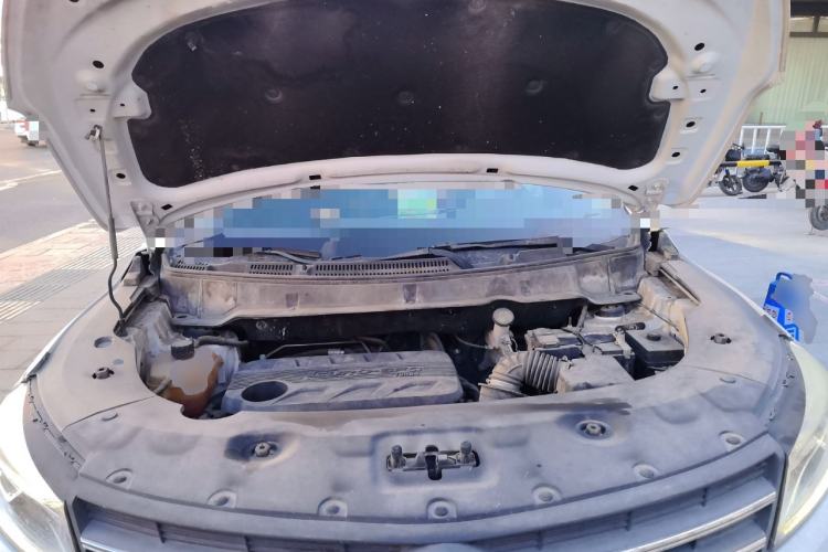 Used Dongfeng Fengon 580 2020 1.5T Manual Luxury Version Engine Bay