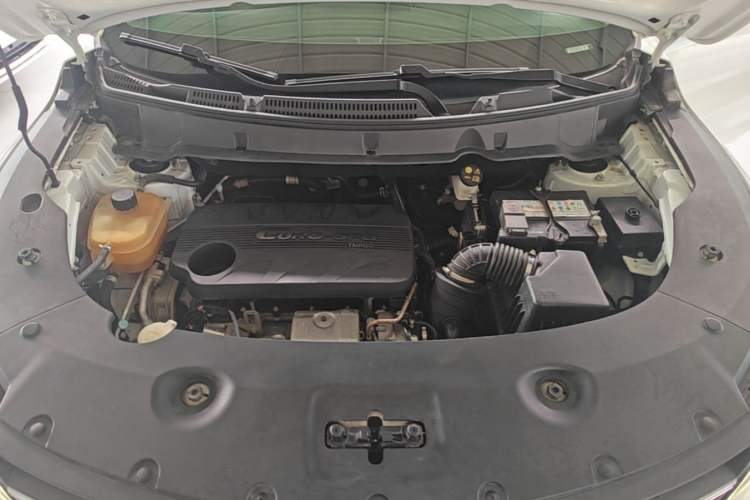 Used Dongfeng Fengon 580 2020 1.5T CVT Luxury Edition Engine Bay