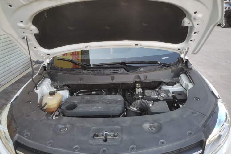 Used Dongfeng Fengon 580 2020 1.5T CVT Luxury Edition Engine Bay