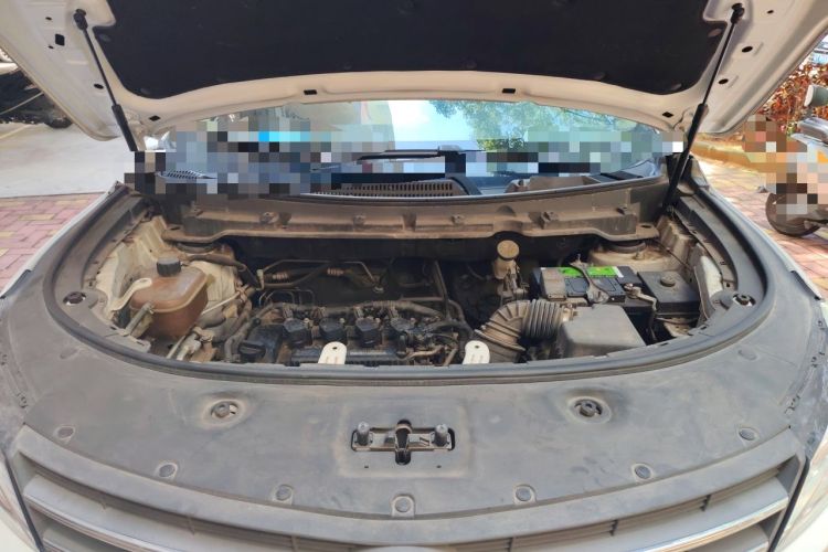 Used Dongfeng Fengon 580 2020 1.5T CVT Luxury Edition Engine Bay